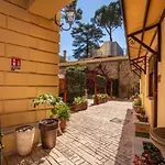 Szálloda Garden 3*