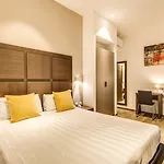 Garden Hotel