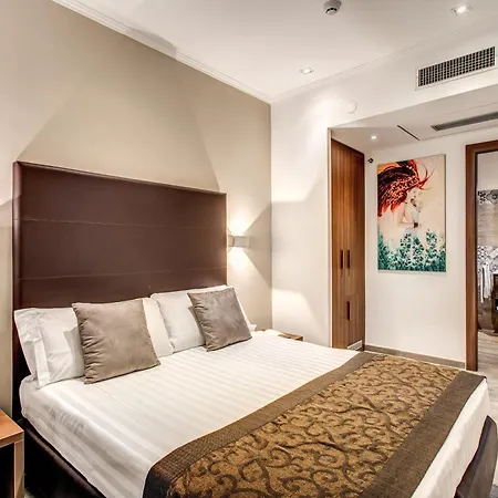 Garden Hotell 3*